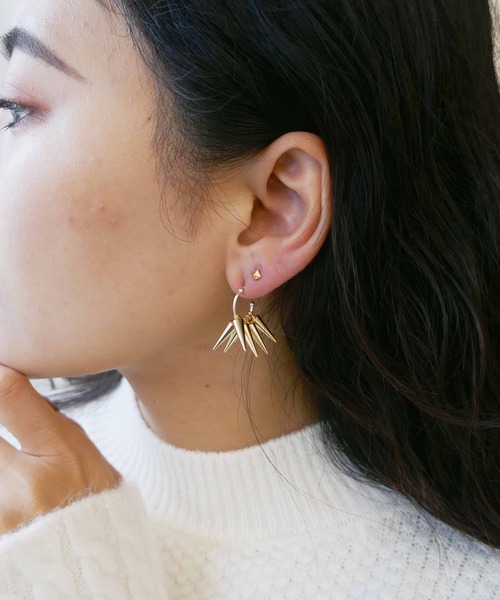 e.m.（イーエム）の「2PsetスタッズコーンピアスM（ピアス（両耳用