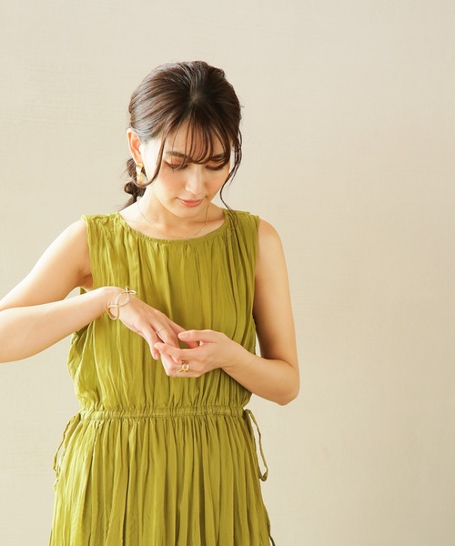 ENNEA（エンネア）の「【手洗いできる】サイドリボン・シフォン楊柳シワ加工カラーワンピース（ワンピース・レディース・ブラック/オレンジ/アイボリー/ライトグリーン・38）」の21枚目の写真