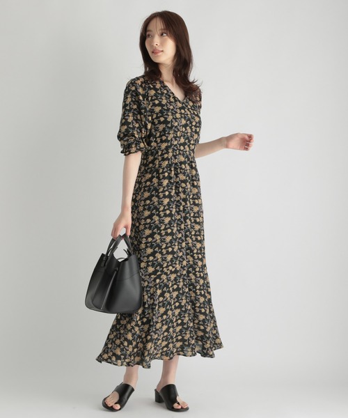 Andemiu(アンデミュウ)の「ヴィンテージフラワーワンピース216846(ワンピース・レディース・ブラック/オフホワイト・FREE)」の10枚目の写真