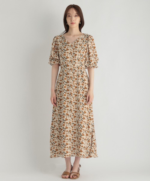 Andemiu(アンデミュウ)の「ヴィンテージフラワーワンピース216846(ワンピース・レディース・ブラック/オフホワイト・FREE)」の11枚目の写真