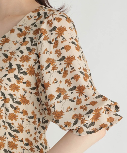 Andemiu(アンデミュウ)の「ヴィンテージフラワーワンピース216846(ワンピース・レディース・ブラック/オフホワイト・FREE)」の17枚目の写真