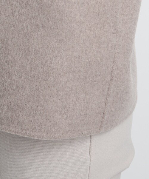 INDIVI(インディヴィ)の「◆【otonaMUSE 1月号掲載商品/ハミルトンウール】リバーノーカラーショートコート(ノーカラーコート・レディース・ブルー/グレー系4/ダークブラウン/ベージュ系その他2/サンドベージュ・38/17/40/15 /36/13/05/12/03/34)」の13枚目の写真