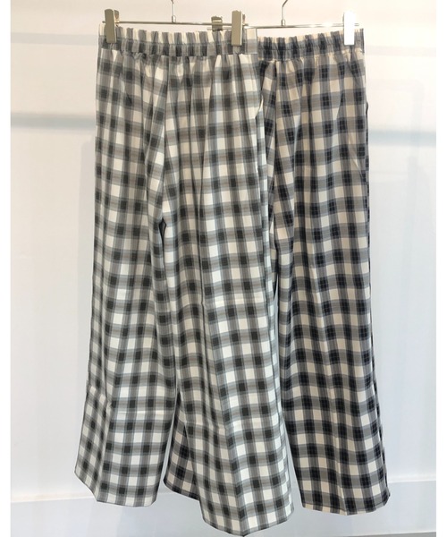 ulu(ウル)の「Check design straight wide pants(その他パンツ・レディース・ブラック/グリーン・FREE)」の8枚目の写真