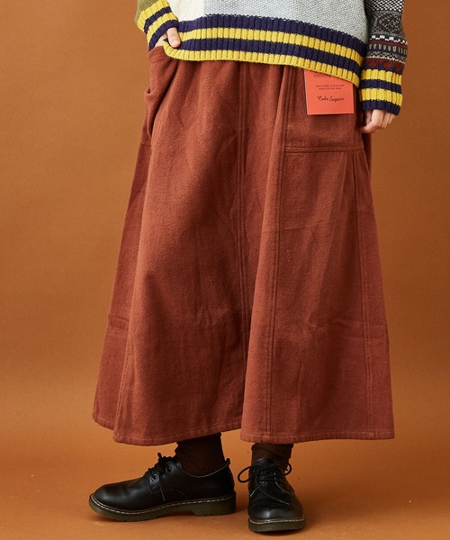 CUBE SUGAR（キューブシュガー）の「ウォームツイル サイドポケット スカート（スカート・レディース・ナチュラル/ダークパープル/カーキ/ブラウン・M）」の2枚目の写真