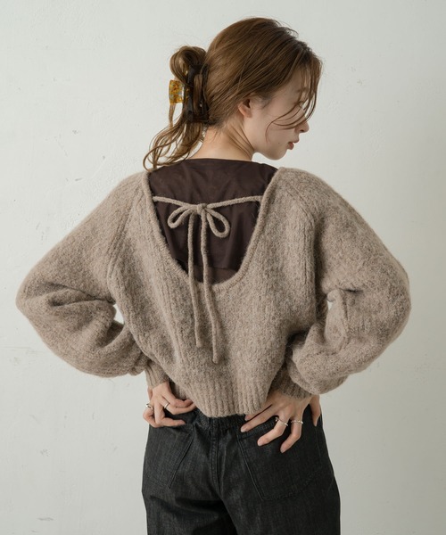 Kastane（カスタネ）の「BACK開きモヘアライクニット（ニット/セーター・レディース・モカ/ライトベージュ/スカイブルー・FREE）」の15枚目の写真