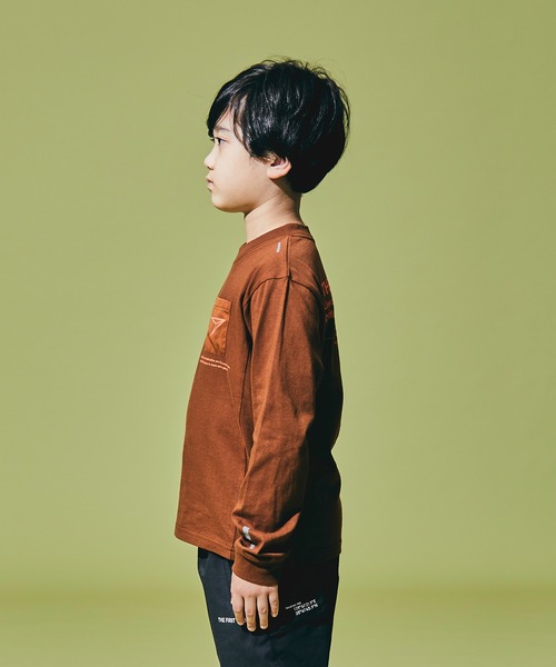 瞬足（シュンソク）の「瞬足/キッズ/アームスウィングロングスリーブTシャツ/SSA1060（Tシャツ/カットソー・キッズ・ホワイト/ブラック/ブラウン/イエロー・S/M/L/XL）」の8枚目の写真