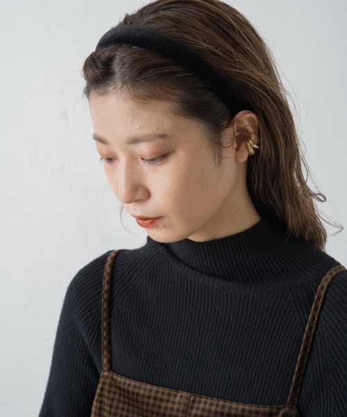 Kastane(カスタネ)の「ベロアボリューム細カチューシャ(カチューシャ・レディース・ブラック/ブラウン・FREE)」の6枚目の写真