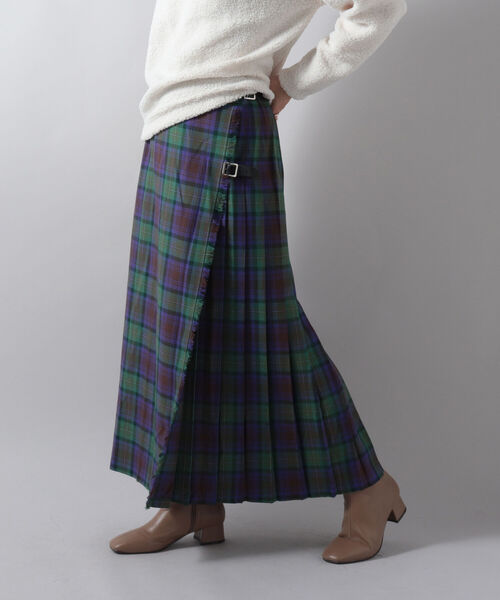 FREDY&GLOSTER（フレディアンドグロスター）の「【GLEN FYNE/グレンファイン】ラッププリーツキルトスカート（スカート・レディース・ブルー系その他4/パープル系その他5・38）」の2枚目の写真