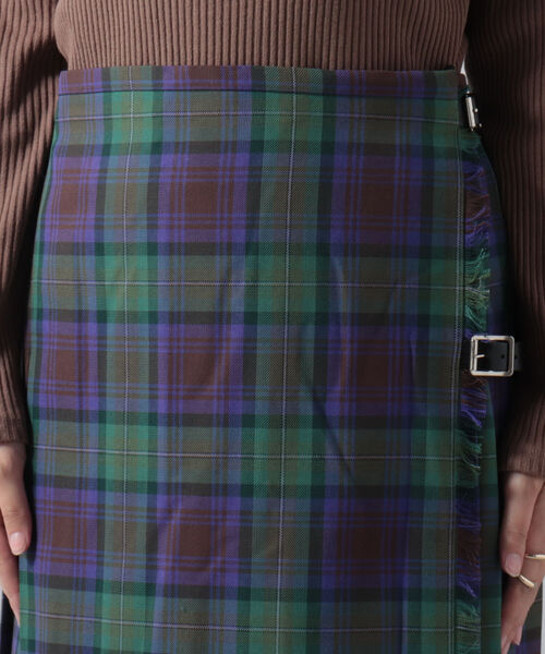 FREDY&GLOSTER（フレディアンドグロスター）の「【GLEN FYNE/グレンファイン】ラッププリーツキルトスカート（スカート・レディース・ブルー系その他4/パープル系その他5・38）」の16枚目の写真