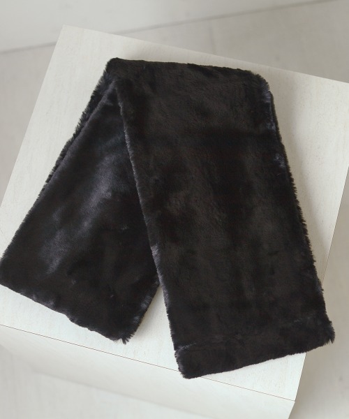 Bou Jeloud（ブージュルード）の「ファースヌード（ネックウォーマー/スヌード・レディース・ライトグレー/ブラック/ピンク・FREE）」の2枚目の写真