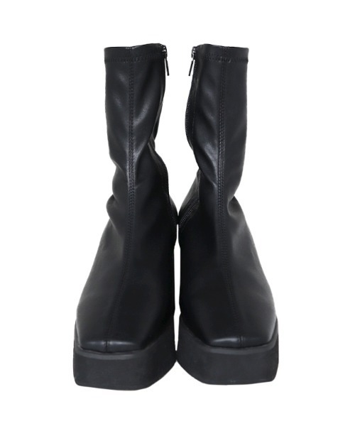 ACYM（アシーム）の「Betty platform socks ブーツ（ブーツ・レディース・ブラック・SMALL/MEDIUM/LARGE）」の2枚目の写真