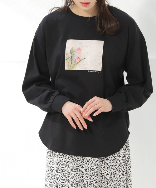 Honeys(ハニーズ)の「フォトプリントTシャツ(Tシャツ/カットソー・レディース・ミント/オフホワイト/ホワイト×レッド/ブラック・LL/L/S/M)」の1枚目の写真