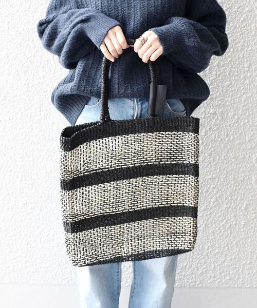 The Bagmati(ザバグマティ)の「The Bagmati:マルチカラーバッグ◆(トートバッグ・レディース・ブラック/ネイビー/ピンク・ONE SIZE)」の18枚目の写真