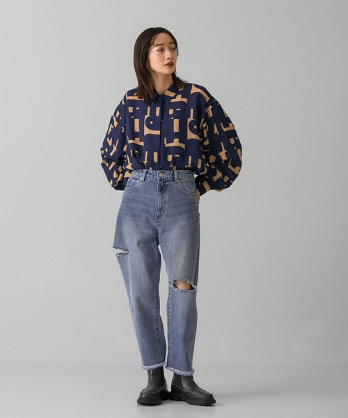 KBF(ケイビーエフ)の「ジオメトリックプリントシャツ(シャツ/ブラウス・レディース・ブラック/ネイビー/ボルドー・ONE)」の16枚目の写真