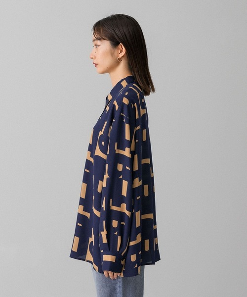 KBF(ケイビーエフ)の「ジオメトリックプリントシャツ(シャツ/ブラウス・レディース・ブラック/ネイビー/ボルドー・ONE)」の19枚目の写真