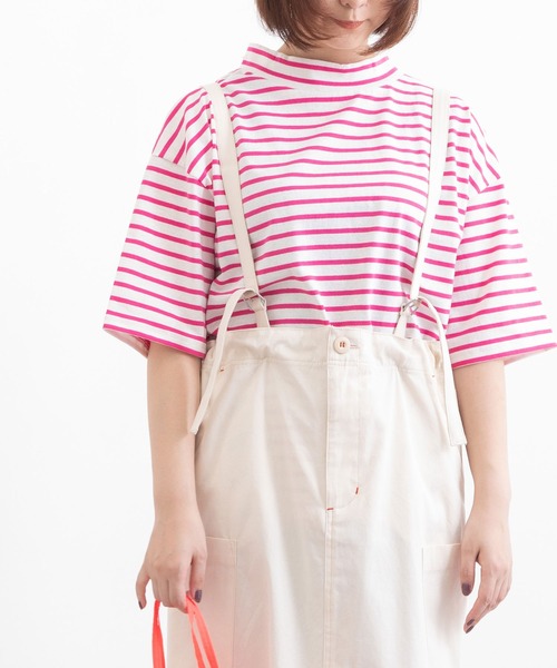 POU DOU DOU（プードゥドゥ）の「ボーダーモックネックゆるTee（Tシャツ/カットソー・レディース・ブラック/ピンク/ブルー/グリーン・3）」の4枚目の写真