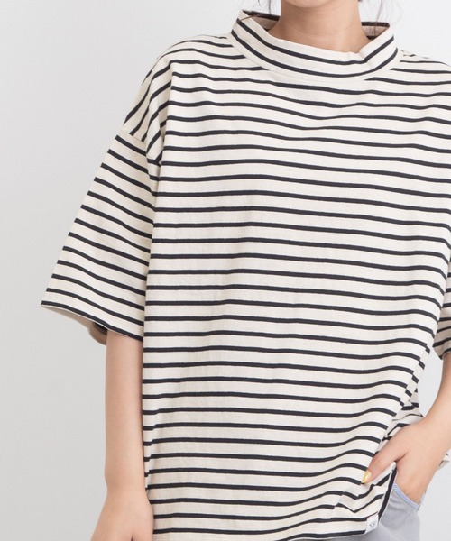 POU DOU DOU（プードゥドゥ）の「ボーダーモックネックゆるTee（Tシャツ/カットソー・レディース・ブラック/ピンク/ブルー/グリーン・3）」の16枚目の写真