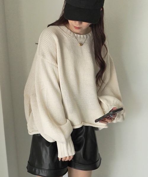 Riberry（リベリー）の「ショート丈ニットプルオーバー（ニット/セーター・レディース・ブラック/ラベンダー/オフホワイト/イエロー/ベージュ・MEDIUM）」の3枚目の写真