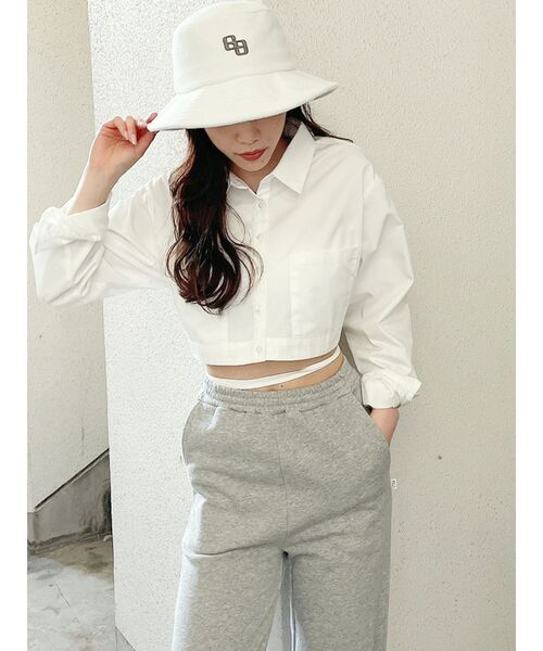 GYDA（ジェイダ）の「ウエストマーク ショートシャツ（シャツ/ブラウス・レディース・ブラック/オフホワイト・FREE）」の17枚目の写真