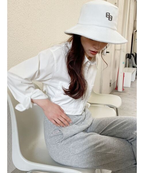 GYDA（ジェイダ）の「ウエストマーク ショートシャツ（シャツ/ブラウス・レディース・ブラック/オフホワイト・FREE）」の20枚目の写真