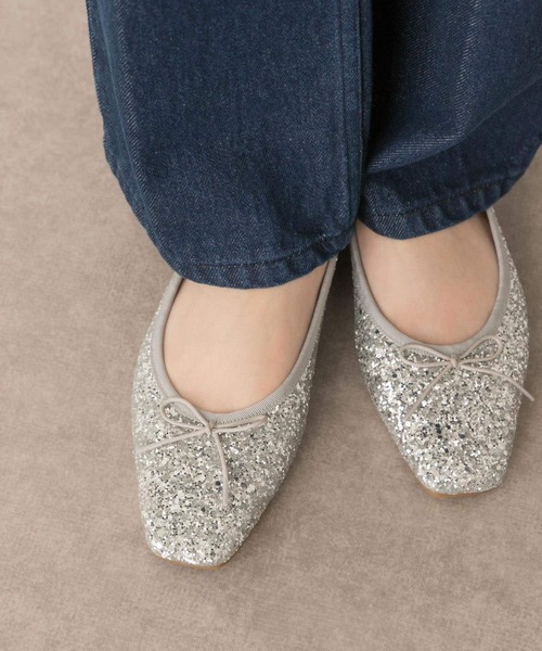 RODE SKO（ロデスコ）の「『MADE IN JAPAN』スクエアトゥグリッターバレエシューズ（バレエシューズ・レディース・シルバー・38/36/37）」の2枚目の写真