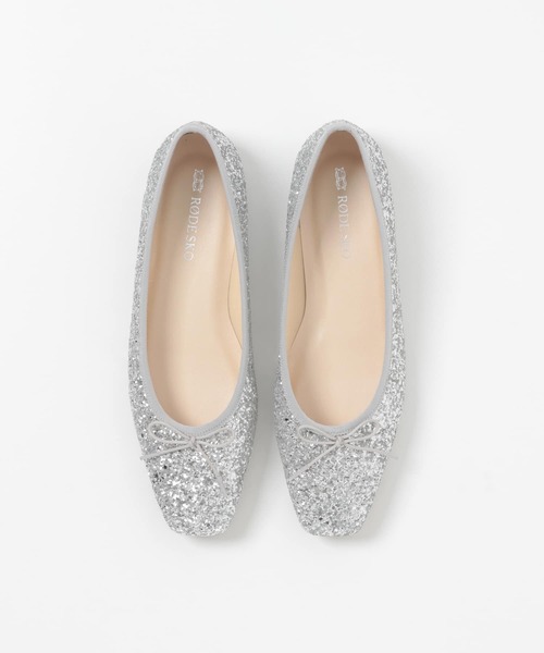 RODE SKO（ロデスコ）の「『MADE IN JAPAN』スクエアトゥグリッターバレエシューズ（バレエシューズ・レディース・シルバー・38/36/37）」の15枚目の写真