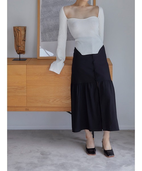 Ayla(アイラ)の「tiered slit skirt(スカート・レディース・ブラック・FREE)」の8枚目の写真
