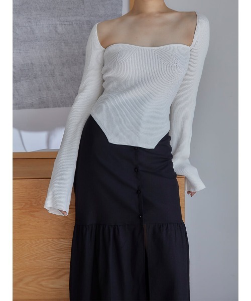 Ayla(アイラ)の「tiered slit skirt(スカート・レディース・ブラック・FREE)」の5枚目の写真