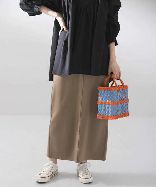 UR Lab.(アーバンリサーチラボ)の「ポンチロングタイトスカート(スカート・レディース・ブラック/ベージュ/レッド/グリーン/ロイヤルブルー・FREE)」の15枚目の写真