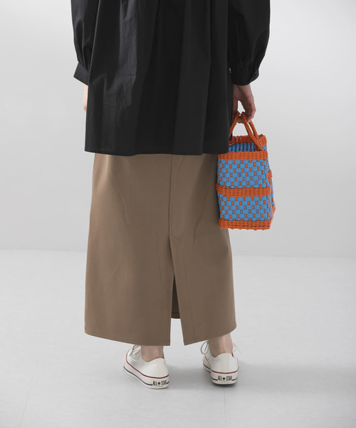 UR Lab.(アーバンリサーチラボ)の「ポンチロングタイトスカート(スカート・レディース・ブラック/ベージュ/レッド/グリーン/ロイヤルブルー・FREE)」の17枚目の写真