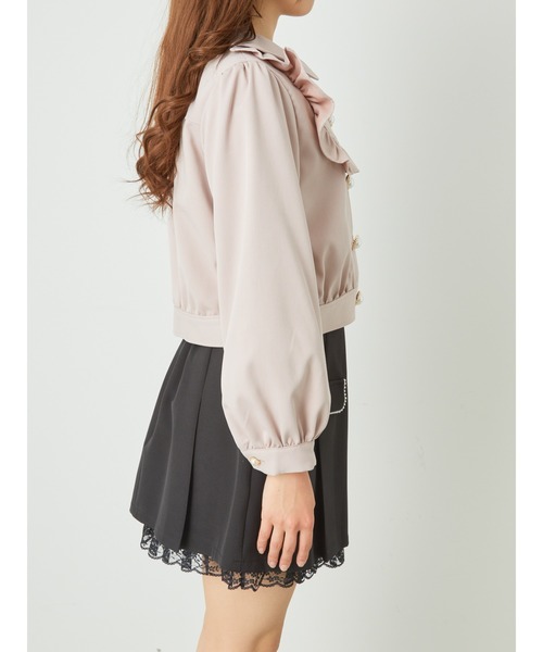 Ank Rouge(アンクルージュ)の「ラウンドヨークフリルブルゾン(ブルゾン・レディース・ブラック/ピンク/アイボリー・M)」の7枚目の写真