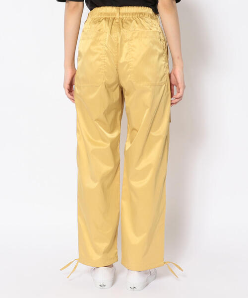 AVIREX（アヴィレックス）の「【Women's】ヴィンテージサテン ストレッチ パンツ/VINTAGE SATIN STRETCH PANT/アヴィレックス/AVIREX（その他パンツ・レディース・ベビーピンク/アイボリー/マスタード・SMALL/MEDIUM）」の7枚目の写真