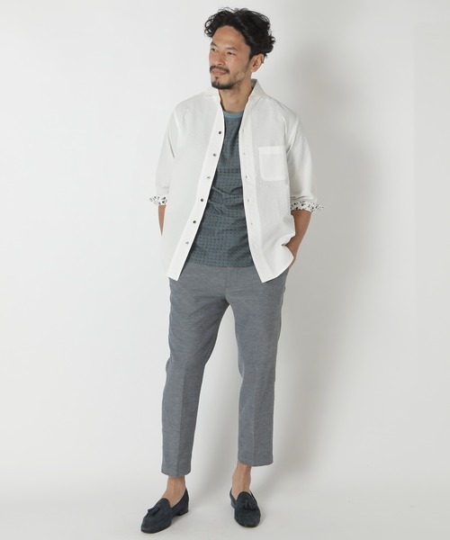 MEN'S BIGI(メンズビギ)の「バイアスサッカーストライプシャツ(シャツ/ブラウス・メンズ・ホワイト/ネイビー/グレー・01/02/03/04)」の7枚目の写真