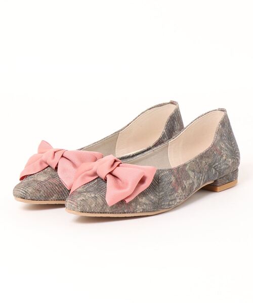 Launa lea(ラウナレア)の「リボンフラットパンプス(0460)(パンプス・レディース・ライトブルー/ピンクベージュ/ゴールド/ブラック・22.5cm/23.5cm/24.5cm/23.0cm/24.0cm/25.0cm/22.0cm)」の15枚目の写真