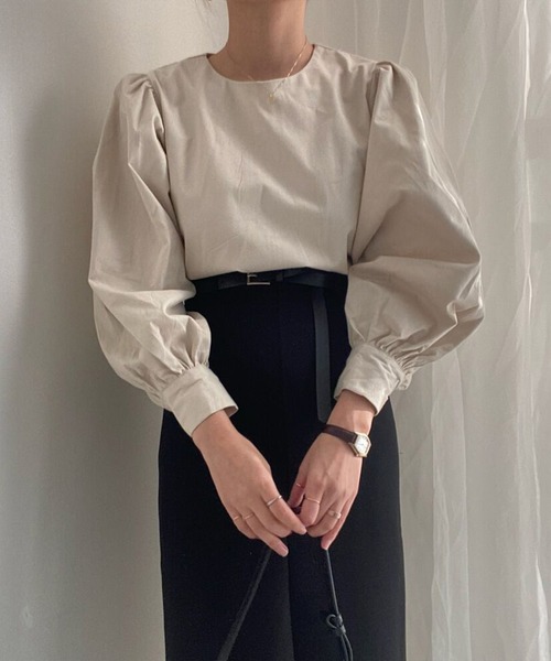 AMOUR BOX（アムールボックス）の「ボリュームスリーブブラウス（シャツ/ブラウス・レディース・ホワイト/クリーム・FREE）」の8枚目の写真