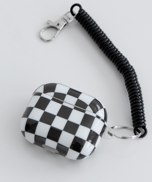 FOLLOWIN（フォロウィン）の「ブロックチェッカーAirPods 3 ケース（スマホケース/カバー・レディース・ブラック・ONE SIZE）」の4枚目の写真