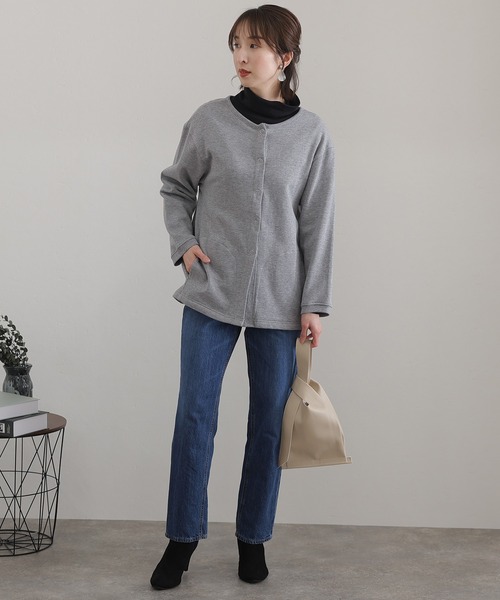 ElegChic(エレグシック)の「裏起毛スウェットドット釦カーディガン(カーディガン/ボレロ・レディース・ブラック/ライトカーキ/杢グレー/ライトベージュ・M/XL/4L)」の17枚目の写真