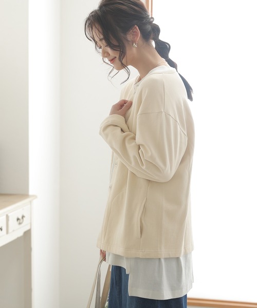 ElegChic(エレグシック)の「裏起毛スウェットドット釦カーディガン(カーディガン/ボレロ・レディース・ブラック/ライトカーキ/杢グレー/ライトベージュ・M/XL/4L)」の6枚目の写真