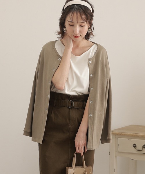 ElegChic(エレグシック)の「裏起毛スウェットドット釦カーディガン(カーディガン/ボレロ・レディース・ブラック/ライトカーキ/杢グレー/ライトベージュ・M/XL/4L)」の9枚目の写真
