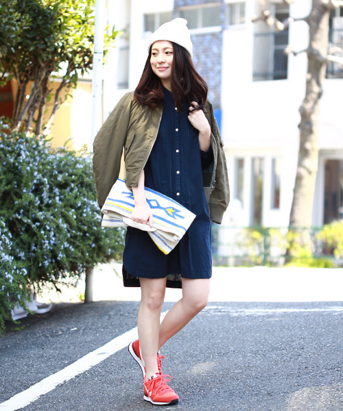 NIKE（ナイキ）の「＜VERY 5月号掲載＞NIKE / インターNカラー（スニーカー・レディース・オレンジ・24.0cm/24.5cm/25.0cm）」の18枚目の写真