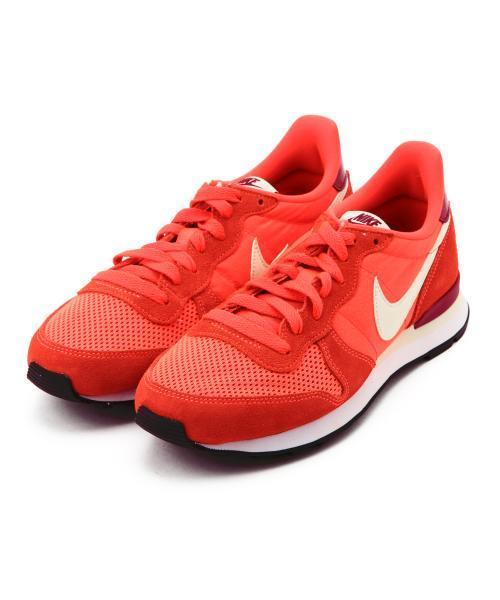 NIKE（ナイキ）の「＜VERY 5月号掲載＞NIKE / インターNカラー（スニーカー・レディース・オレンジ・24.0cm/24.5cm/25.0cm）」の2枚目の写真