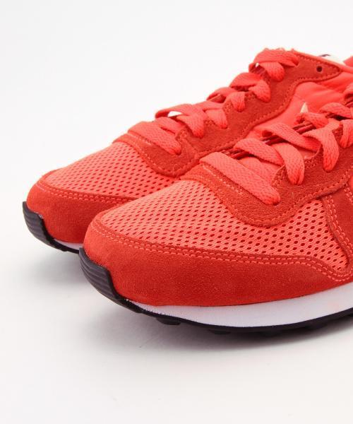 NIKE（ナイキ）の「＜VERY 5月号掲載＞NIKE / インターNカラー（スニーカー・レディース・オレンジ・24.0cm/24.5cm/25.0cm）」の7枚目の写真