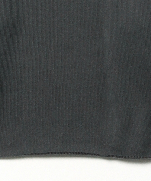 Ray BEAMS(レイビームス)の「Ray BEAMS / ショート丈 クルーネックプルオーバー(その他トップス・レディース・ホワイト/チャコールグレー/ピンク・ONE SIZE)」の8枚目の写真