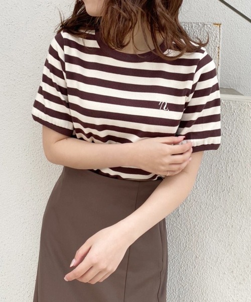 one after another NICE CLAUP（ワンアフターアナザーナイスクラップ）の「NC刺しゅうボーダーTee（Tシャツ/カットソー・レディース・ホワイト×ブラック/ブラウン系/アイボリー系・FREE）」の2枚目の写真