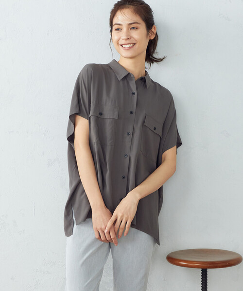 COMME CA ISM（コムサイズム）の「ワイドシルエット　サファリシャツ（シャツ/ブラウス・レディース・ベージュ/ダークブラウン/ピンク/カーキ・FREE）」の10枚目の写真