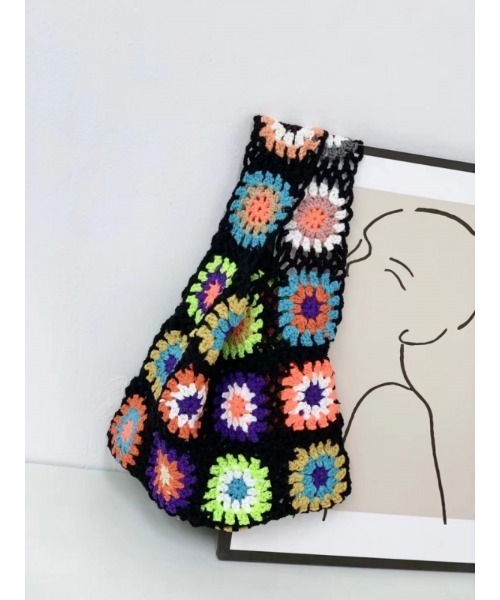 a:mure(アミュール)の「クロシェニットトートバッグ(ハンドバッグ・レディース・アイボリー/ブラック/グリーン・FREE)」の3枚目の写真