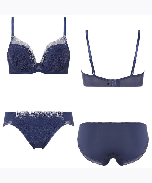 AMOSTYLE BY Triumph(アモスタイルバイトリンプ)の「ディアフローラル チャーミングラマー ブラ&ショーツセット【B,C,Dカップ】AMST1367 WHU + Hikini JX(ブラ&ショーツ・レディース・ベージュ/グリーン/ブルー・D65/C65/B75/C70/B70/C75/D80/B65/D70/D75)」の10枚目の写真