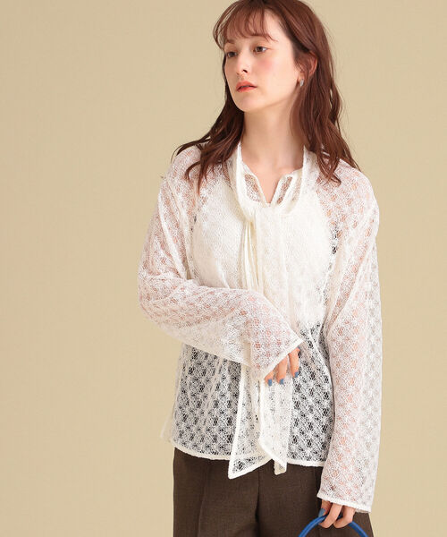 Ray BEAMS(レイビームス)の「Ray BEAMS / レース ボウカラー ブラウス(シャツ/ブラウス・レディース・ホワイト/ブラック・ONE SIZE)」の11枚目の写真