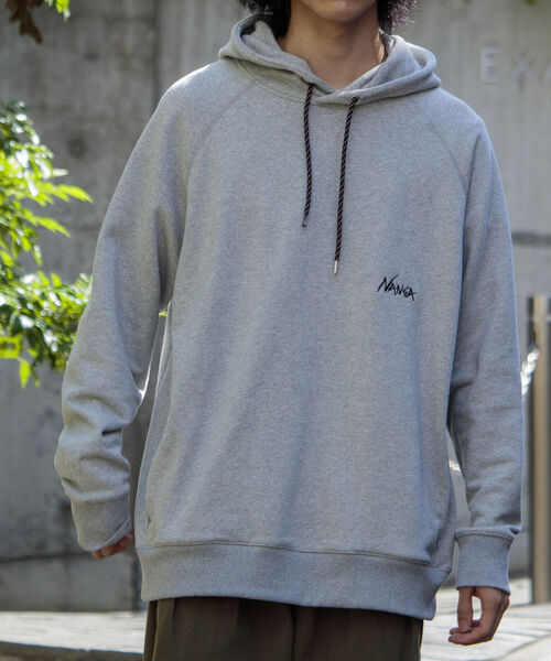 NANGA（ナンガ）の「【NANGA/ナンガ】GLOSTER別注パーカー バックプリント ビッグシルエット ロゴ刺繍（パーカー・メンズ・ブラック/グレー/オフホワイト・M/L）」の16枚目の写真