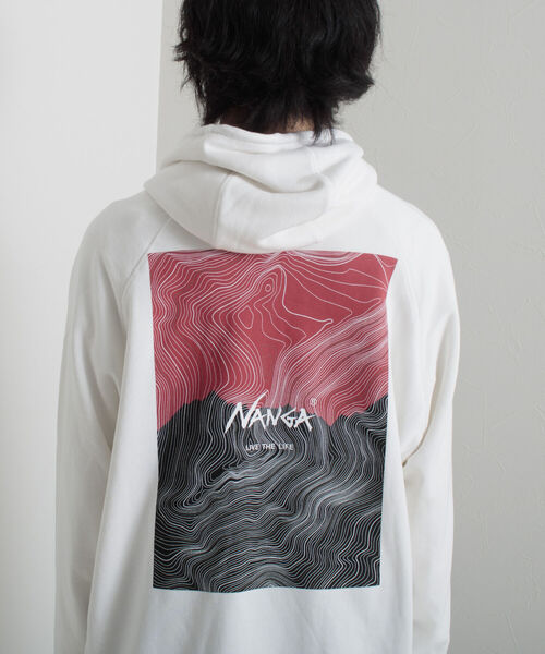 NANGA（ナンガ）の「【NANGA/ナンガ】GLOSTER別注パーカー バックプリント ビッグシルエット ロゴ刺繍（パーカー・メンズ・ブラック/グレー/オフホワイト・M/L）」の5枚目の写真